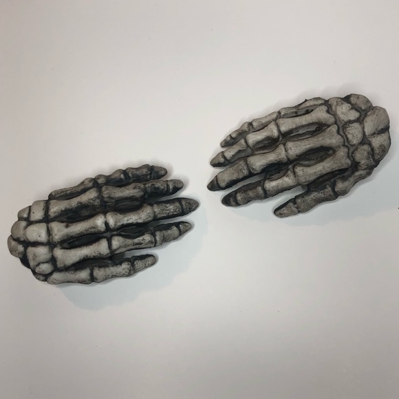 Hair accessory plastic skull hand clips - Picture 9 of 13